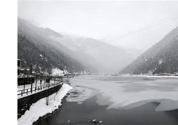 Uzungöl dondu