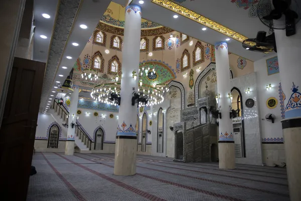 14 asırdır zamana meydan okuyan cami - 2