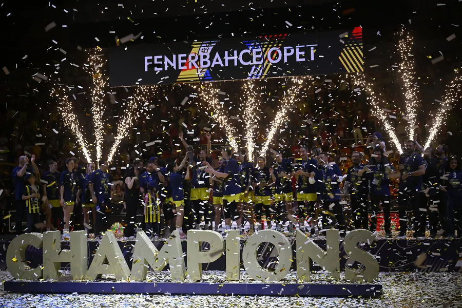 fenerbahce-opet-euroleague-womenda-sampiyon-oldu-baskandan-tebrik-mesaji-1776633227658.jpg Fotoğraf (AA)
