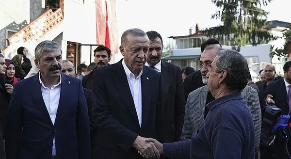 bartindaki-feci-patlamada-can-veren-madencinin-dogacak-cocugunun-adini-baskan-erdogan-verdi-1666094608712.jpg Bartın’daki feci patlamada can veren madencinin doğacak çocuğunun adını Başkan Erdoğan verdi - 3