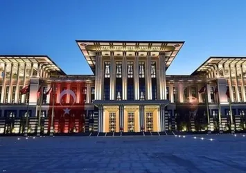 Külliye'deki törene tarihi katılım