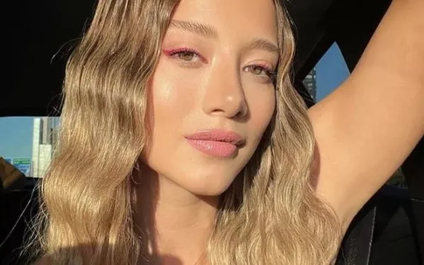 Sinan Akçıl’ın yeni aşkı Aleyna Kalaycıoğlu sıfır derecede klip çekti! Kesin soluğu hastanede alacağım