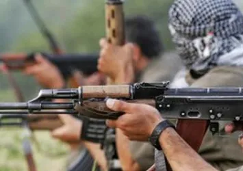 Tunceli'de çatışma! Karayolu trafiğe kapatıldı