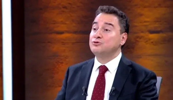 ali-babacandan-adaylik-sinyali-hdp-ile-yakinlasmanin-sir-perdesi-aralandi-1672777409985.jpg HDP ile yakınlaşmanın sır perdesi aralandı! Ali Babacan'dan 'adaylık' sinyali: Gayet iddialıyım - 2