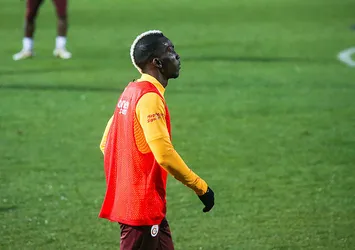 Galatasaray'a Henry Onyekuru şoku