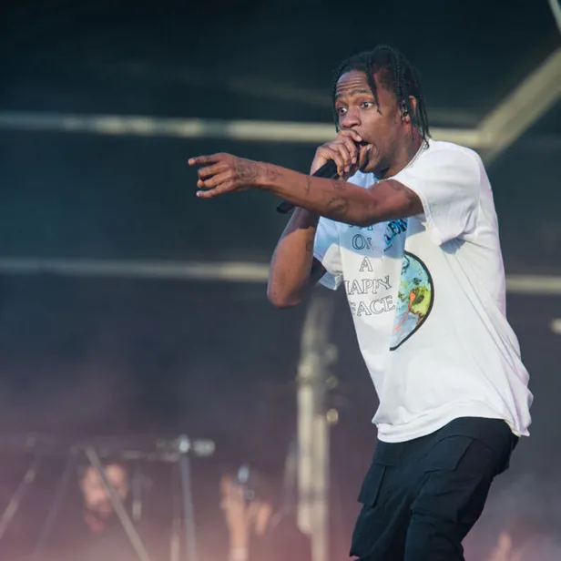 travis-scott-istanbul-bileti-satisa-cikti-mi-fiyati-ne-kadar-istanbulda-konser-verecek-mi-travis-scott-kimdir-1701872289174.jpg Travis Scott İstanbul bileti satışa çıktı mı, fiyatı ne kadar, Türkiye'de konser verecek mi? Travis Scott kimdir, kaç yaşında, nereli? - 3