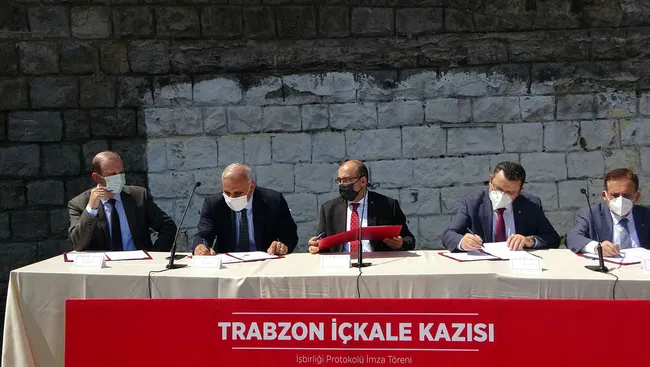 Trabzon İçkale kazısı işbirliği protokolü düzenlenen törenle imzalandı