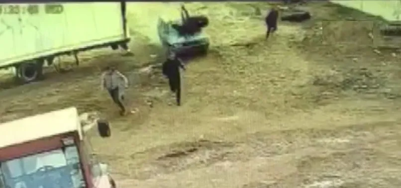 Film seti değil gerçek! Mardin'de kan donduran silahlı kavga güvenlik kamerasına yansıdı