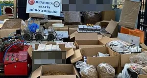 İzmir’de kaçak tütün operasyonu!