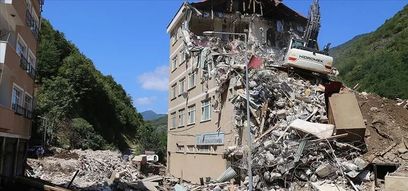Giresun'da sel felaketinde yıkım ekibine saldırarak yaralayan 9 şüpheli tutuklandı