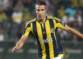 Robin van Persie dünya devine gidiyor
