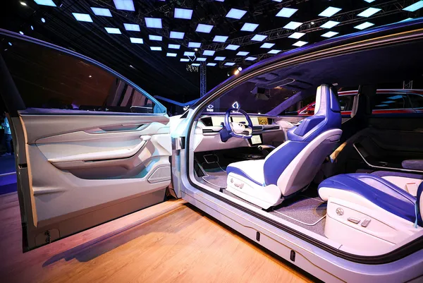 TOGG’da yeni modeller ilk kez görüntülendi! C-Sedan ve C-X Coupe geliyor! İşte yollara çıkacakları tarih...