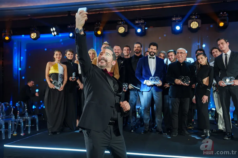 GQ Türkiye Men Of The Year’da şıklık yarışı! Sahneye damga vurdular 4