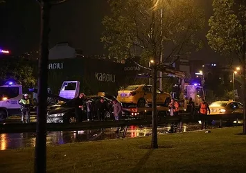 Maltepe'de 12 araç birbirine girdi!