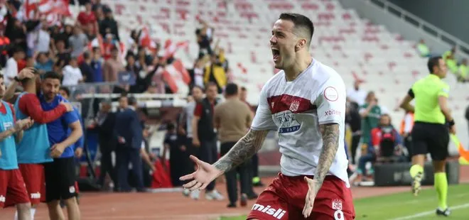 Sivassporlu Rey Manaj gol sayısını 22’ye yükseltti