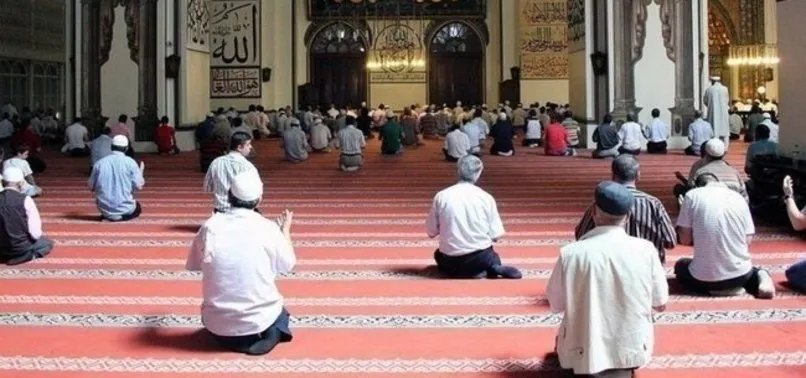 Konya ve Kayseri’de bayram namazı saat kaçta? Konya ve Kayseri’de bayram namazı ne zaman kılınacak?