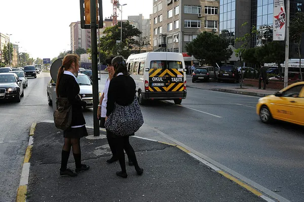1694098933835.jpg İçişleri Bakanlığı’ndan 81 ile trafik genelgesi! "2023-2024 Eğitim Öğretim Yılı Asayiş ve Trafik Tedbirleri" - 2