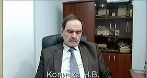 Koronavirüs toplantısında horlayarak uyudu!
