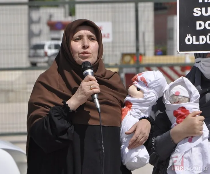 Adana'da İsrail zulmü protesto edildi! ABD Konsolosluğu önüne kanlı oyuncak bebek bırakıldı
