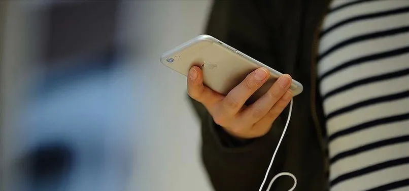 iPhone kullananlar dikkat! Bunu sakın yapmayın! Apple'dan uyarı: Rahatsızlık ve yaralanmalara neden olabilir iPhone kullananlar dikkat! Bunu sakın yapmayın! Apple'dan uyarı: Rahatsızlık ve yaralanmalara neden olabilir
