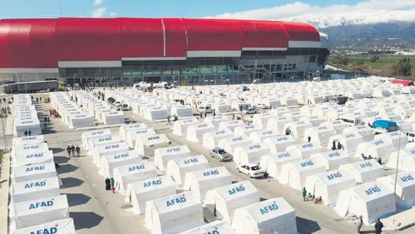 Türkiye Hatay için seferber oldu! Dört bir yandan yardım yağıyor