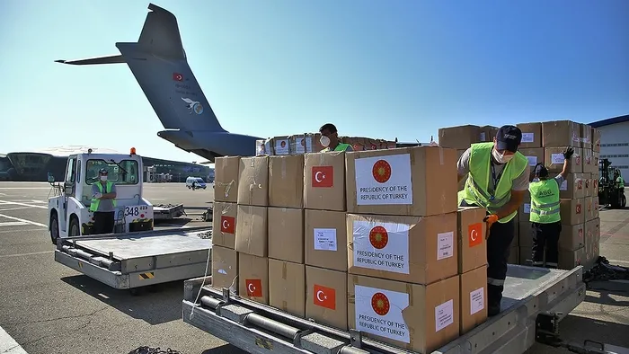 Türkiye’den Azerbaycan’a corona virüs yardımı