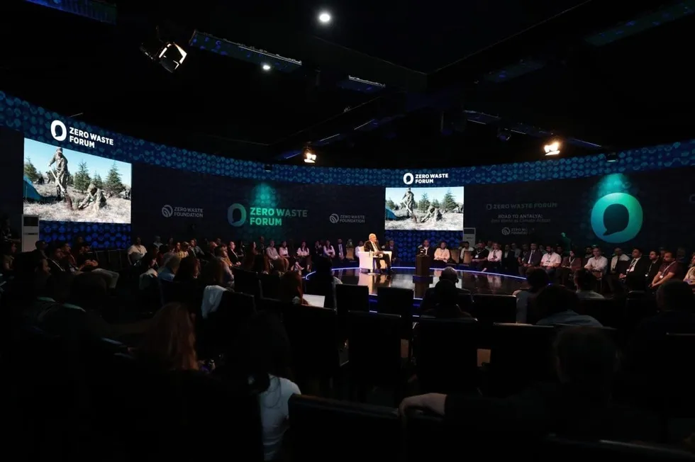 Bakan Yaşar Güler İstanbul’daki Sıfır Atık Forumu’na katıldı - 3