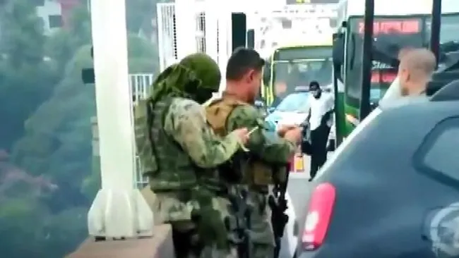 Brezilya'da rehine krizi! Keskin nişancılar etkisiz hale getirdi - 2