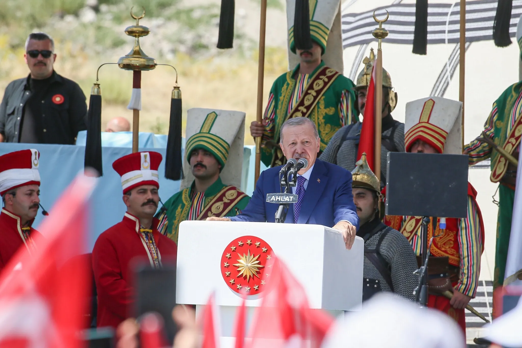 Başkan Erdoğan: Bu topraklarda kimseye ameliyat yaptırmayız