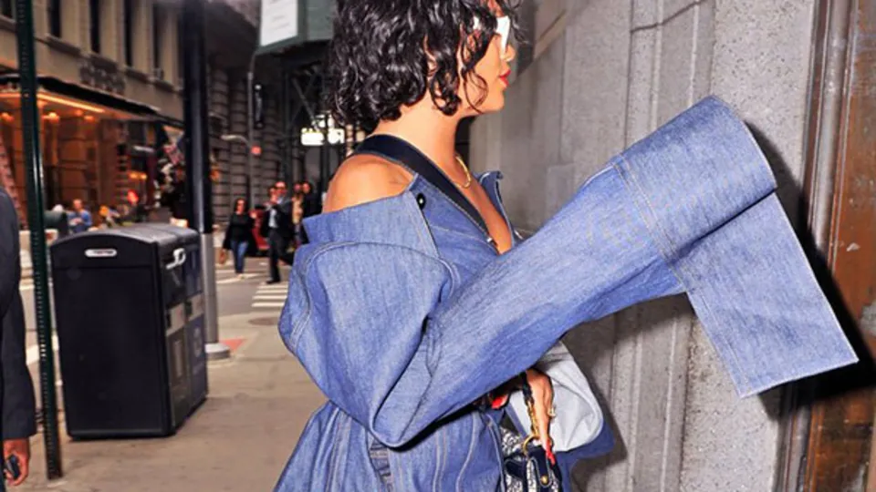 Rihanna'nın şaşırtan tarzı