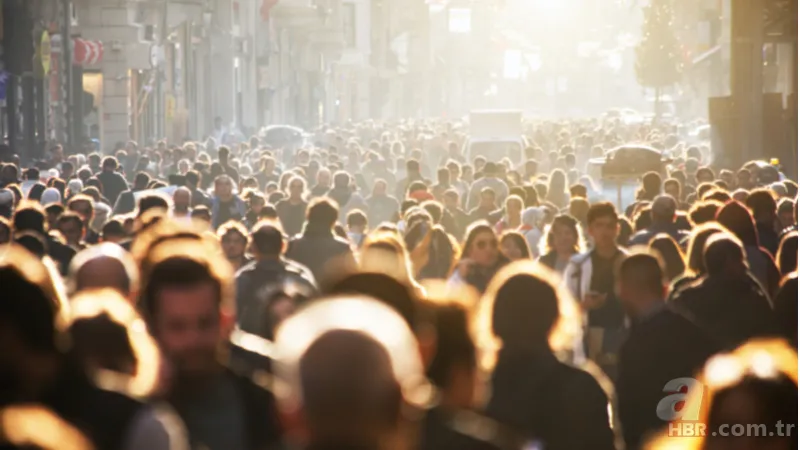 Türkiye'nin en kalabalık ilçeleri sıralandı! İstanbul'un o ilçesi resmen illere kafa tutuyor... 1