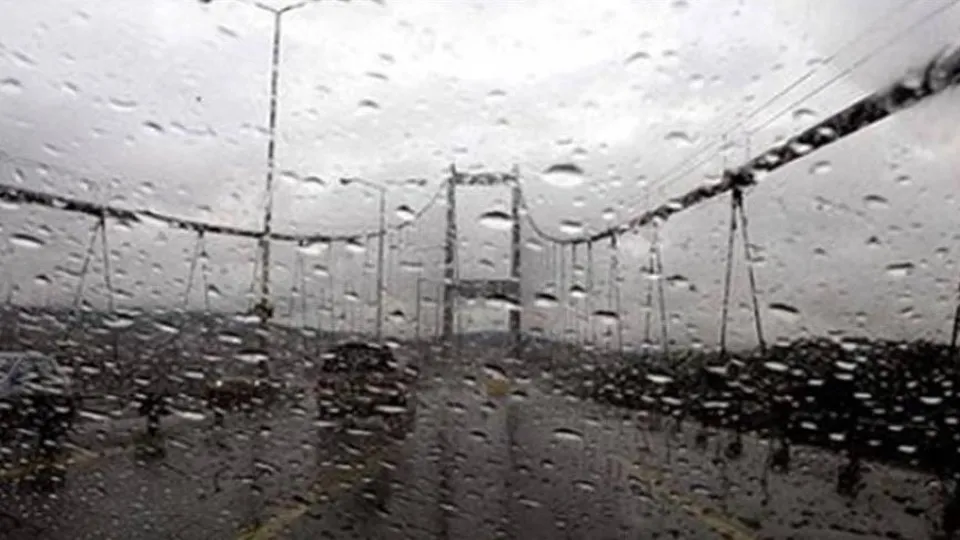 İstanbul Valiliği ve Meteoroloji'den uyarı: 8 kuvvetinde fırtına geliyor! Sıcaklıklar artacak mı? Bugün (18 Eylül) hava nasıl olacak?