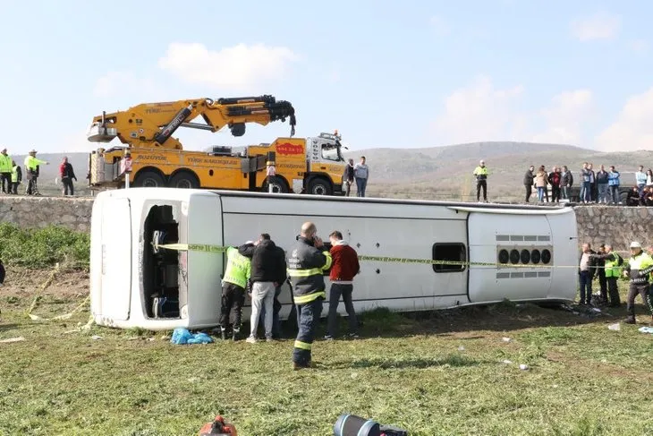 Eskişehir'de korkunç kaza! 3 ölü 31 yaralı