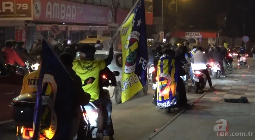 12 yıl sonra mutlu son! Şampiyonluk coşkusu sokaklara taştı: Vatandaşlar süper kupa zaferini kutladı 11