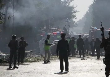 Kabil'de peş peşe 3 bombalı saldırı