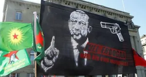 İsviçre Dışişleri’nden skandal pankarta açıklama