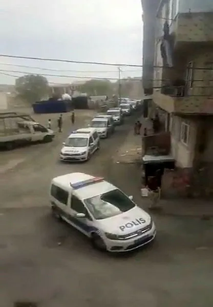 İstanbul Esenler'de mahalleyi savaş alanına çeviren kavganın görüntüleri ortaya çıktı - 2
