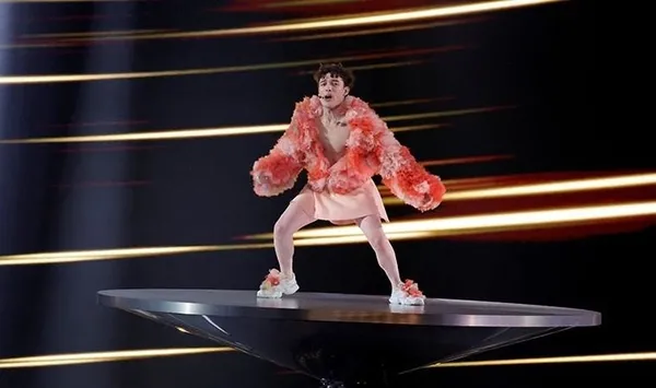 Sapkın Eurovision’un sistematik yüzü! LGBT’yi böyle gözler önüne serdiler | İşte Batı’nın ahlaki çöküş kimliğinin yansıması