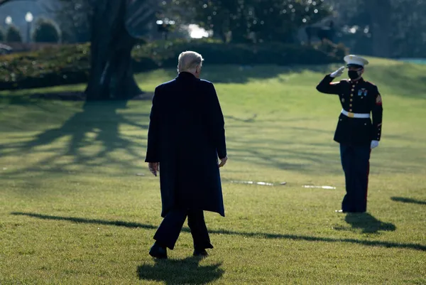 son-dakika-donald-trumptan-azil-sureci-aciklamasi-siyasi-tarihimizdeki-en-buyuk-cadi-avinin-devamidir-1610468570032.jpg Son dakika... Donald Trump'tan azil süreci açıklaması: Siyasi tarihimizdeki en büyük cadı avının devamıdır - 5