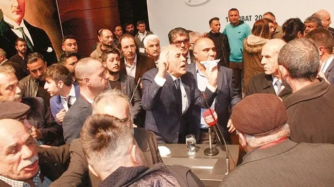 CHP’de kongresinde yine skandal! İmza ile tek aday belirlediğinin belgesi ortaya çıktı