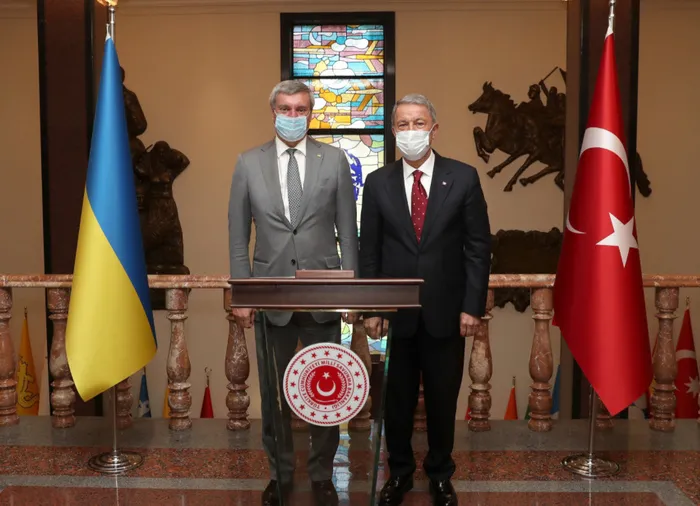 Milli Savunma Bakanı Hulusi Akar Ukrayna Başbakan Yardımcısı ile görüştü - 2