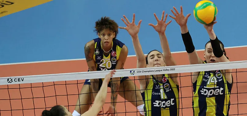 Vakıfbank büyük avantajı kaptı! Vakıfbank 3-1 Fenerbahçe Opet (MAÇ SONUCU - ÖZET)