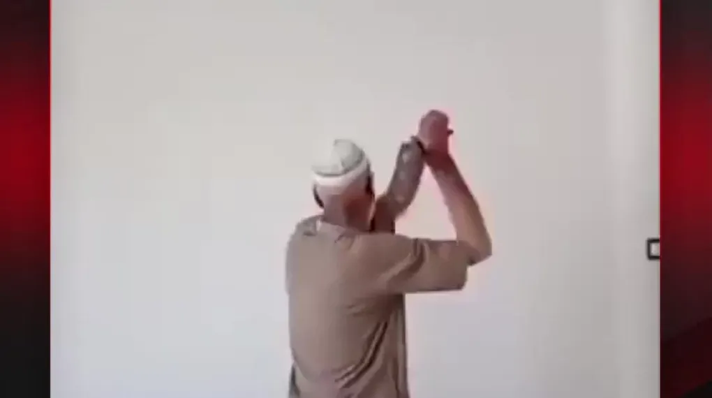 EN BÜYÜK HAZİNESİNİ DUVARA GİZLEMİŞ