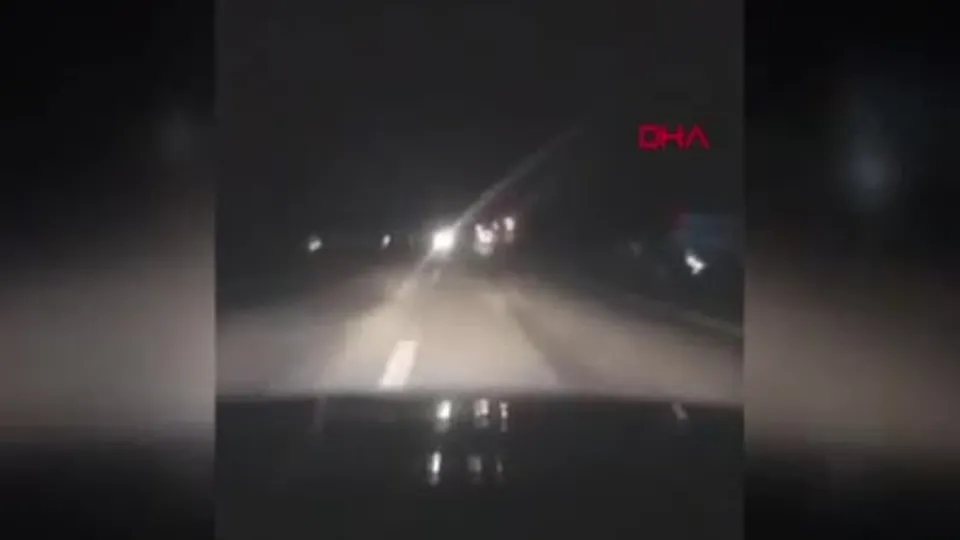 Sosyal medyada canlı yayın yaparken saniye saniye görüntüledi! Feci kazada 2 kişi hayatını kaybetti