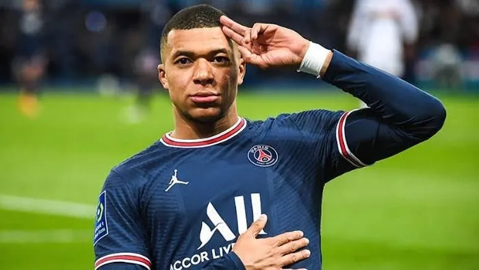 Kylian Mbappe ayrılığı resmen açıkladı! Son yılların en flaş transferi: İşte yeni adresi...