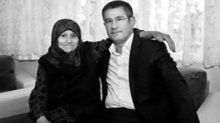 ak-parti-genel-baskan-yardimcisi-nurettin-caniklinin-annesi-hayatini-kaybetti-1660763227451.jpeg AK Parti Genel Başkan Yardımcısı Nurettin Canikli'nin annesi hayatını kaybetti - 2