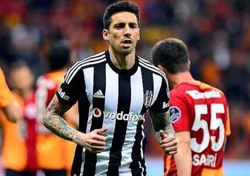 Jose Sosa'da mutlu son!