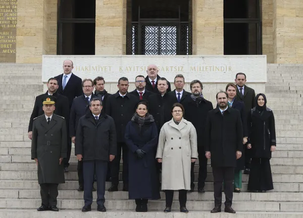 Macaristan Cumhurbaşkanı Novak Ankara’da! Anıtkabir’i ziyaret etti