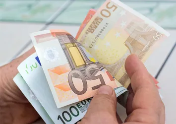 Dolar ve Euro ne kadar?