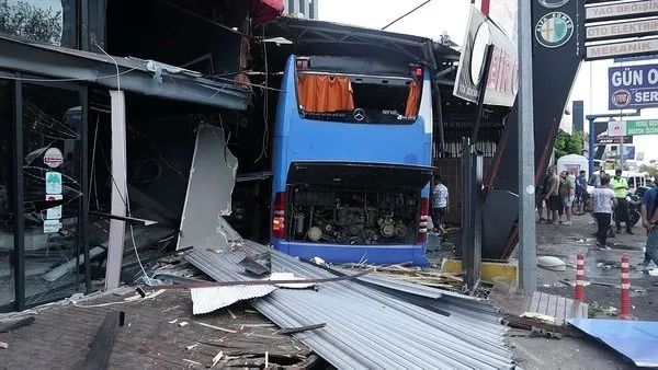 Son dakika: ‘İyilik meleği’ Sevgi Ekmekçi kaza kurbanı! Sevenleri yasa boğuldu - 1